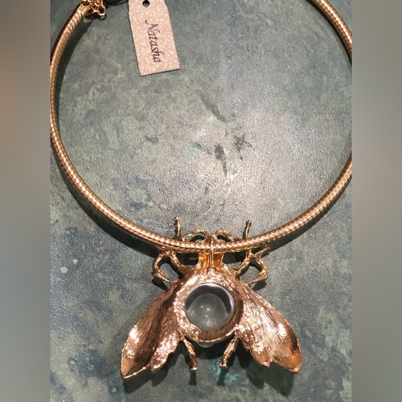 Natasha gold plated clear stone oversized bug pendant choker style necklace - Picture 10 of 10